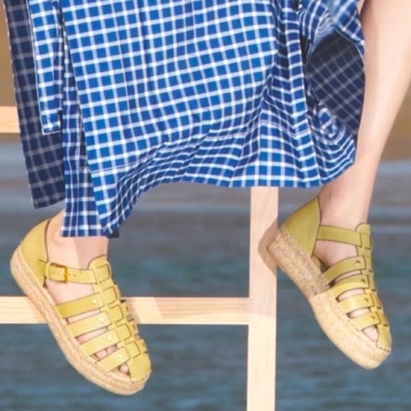 Tory Burch Shoes - 💚Tory Burch Platform Espadrilles Fisherman sandals green sandals chunky sandals